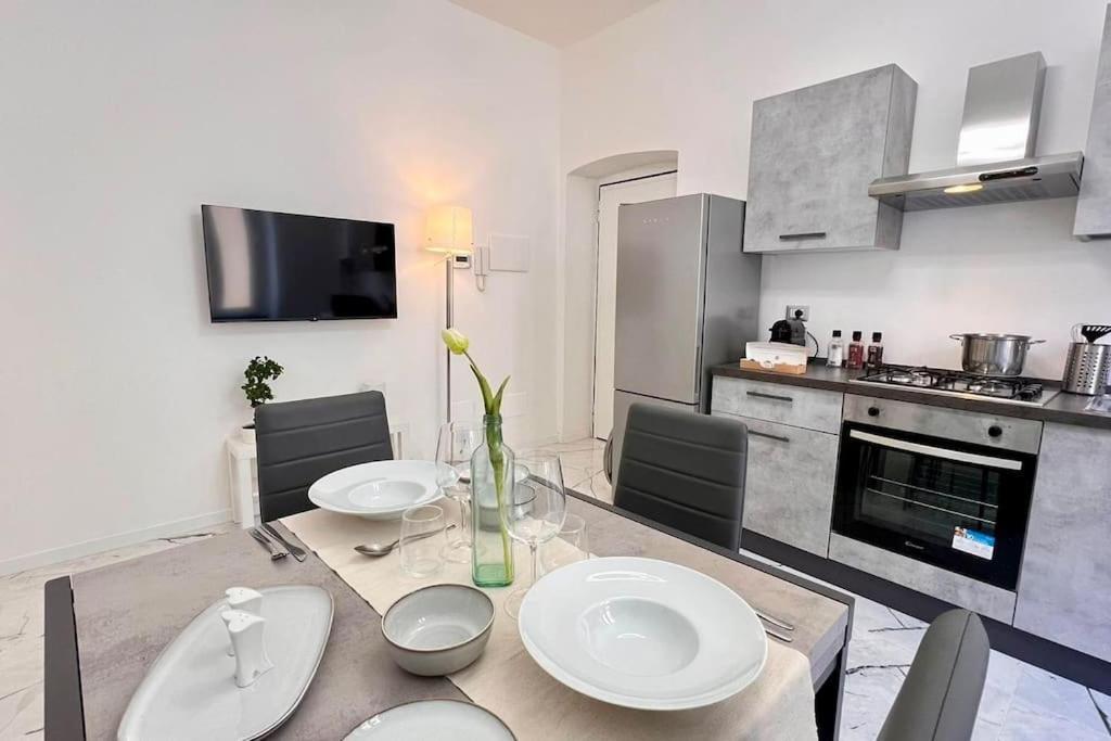 Urban House - Modern Flat Navigli Milan Center Apartment Екстериор снимка